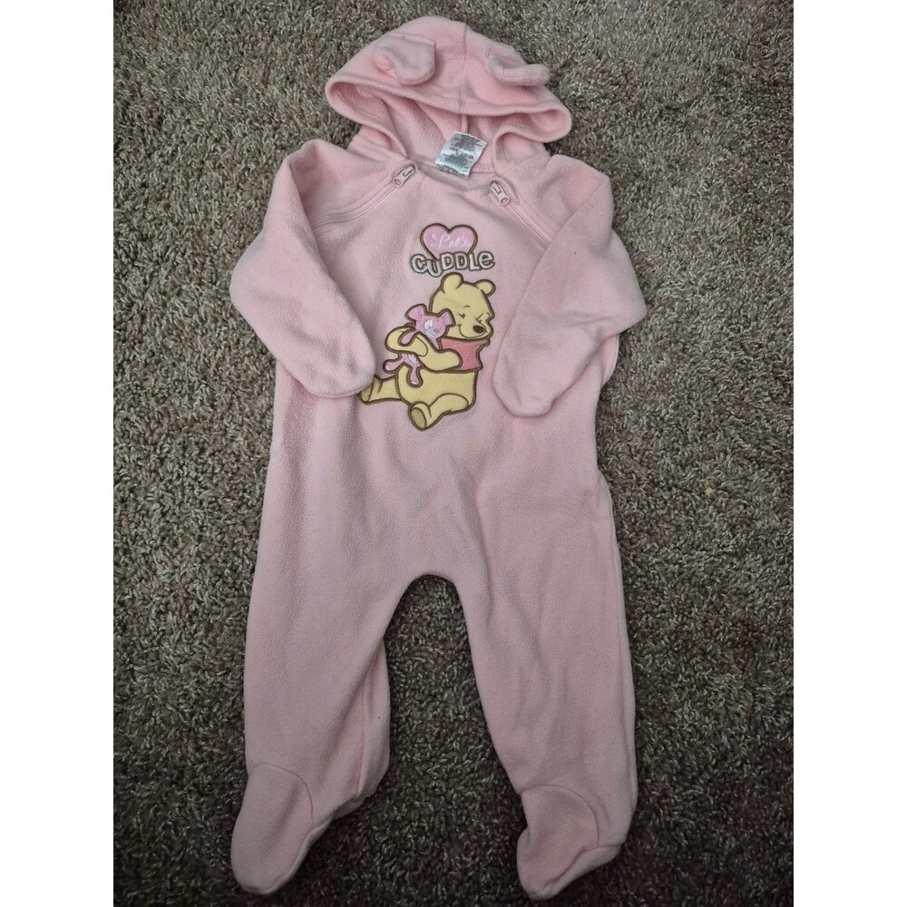 Winnie the pooh bunting size 6-9 months